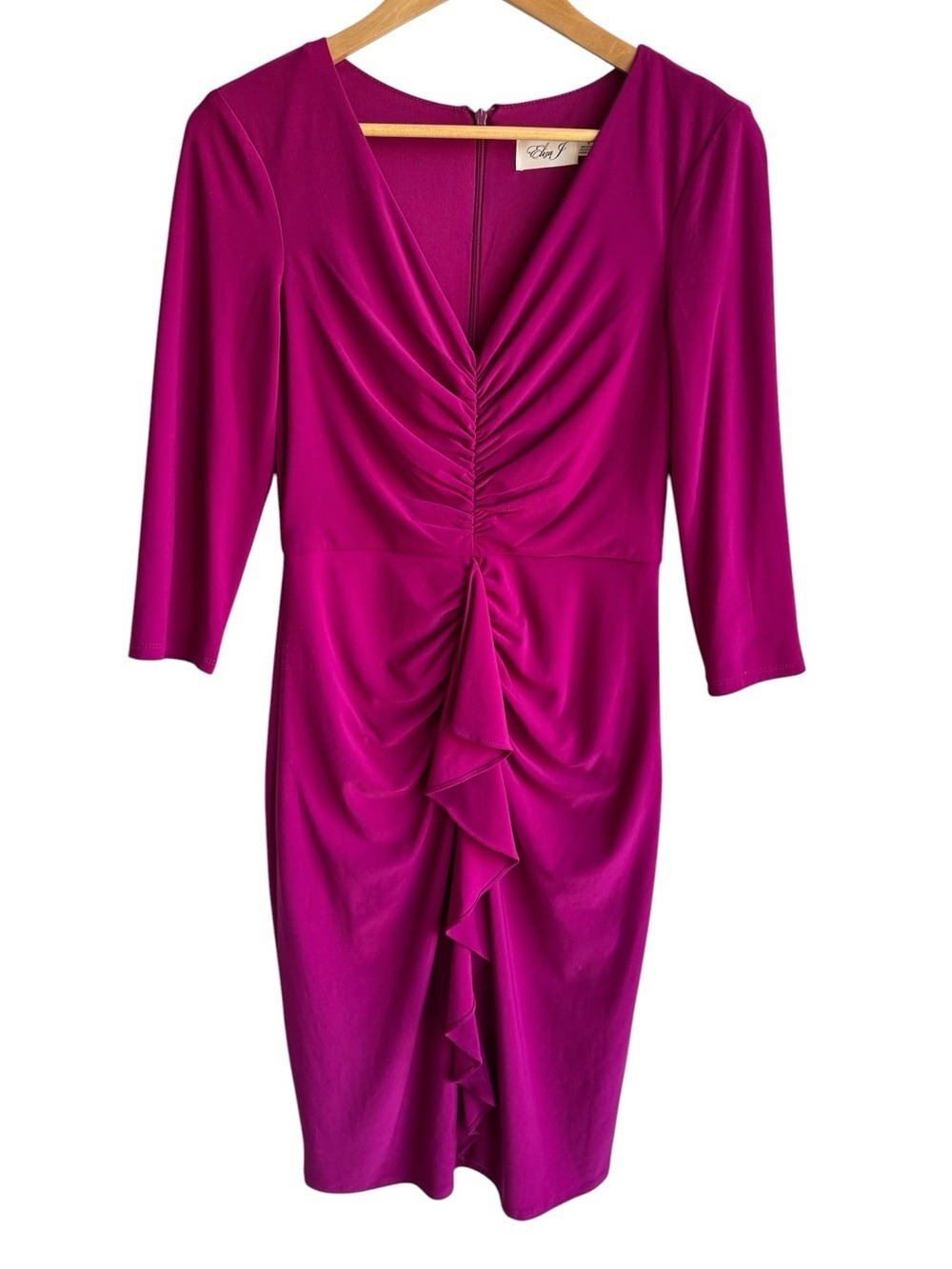 Eliza J Magenta Cocktail Dress Sz 6 Half Sleeve Fitted V-Neck Party Stretch VGUC